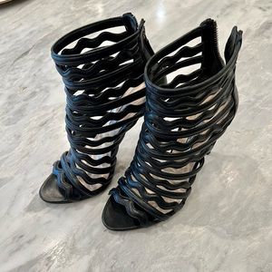 Prada black wavy ankle booties 36